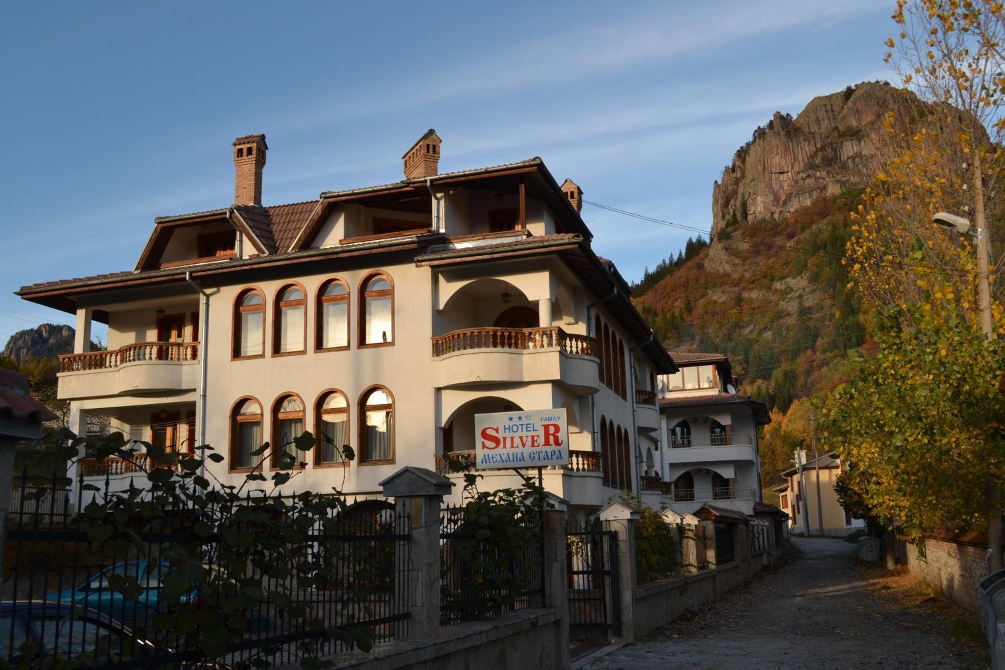 Family Hotel Silver Σμόλιαν Εξωτερικό φωτογραφία